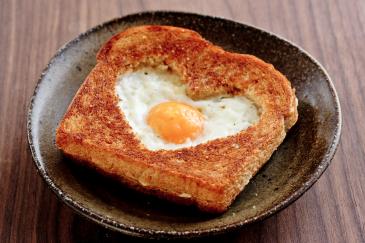 moederdag ontbijt tips 2021 boterham met ei