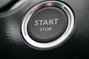 Keyless auto startknop