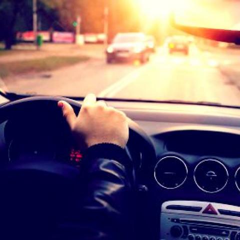 rijden in auto