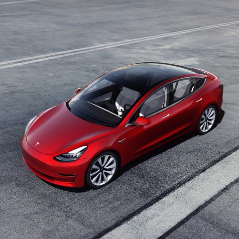 Tesla model 3 op weg