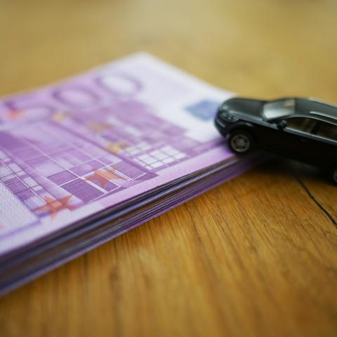 Auto en geld