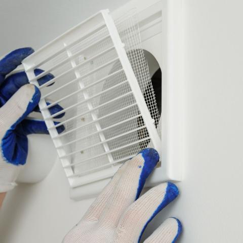 Ventilatierooster onderhouden